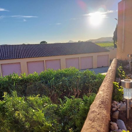 Coquet Studio Avec Belle Terrasse Apartment La Londe-les-Maures Ngoại thất bức ảnh