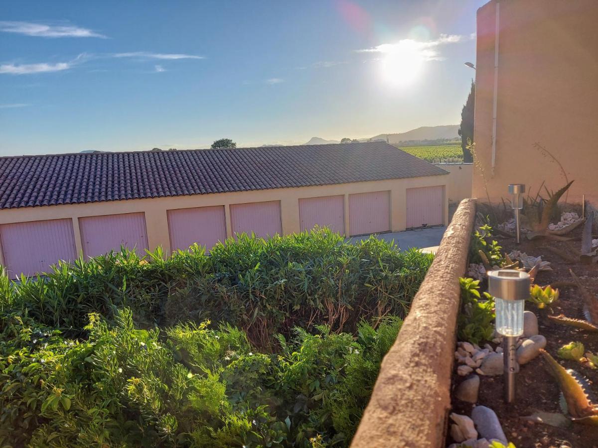 Coquet Studio Avec Belle Terrasse Apartment La Londe-les-Maures Ngoại thất bức ảnh